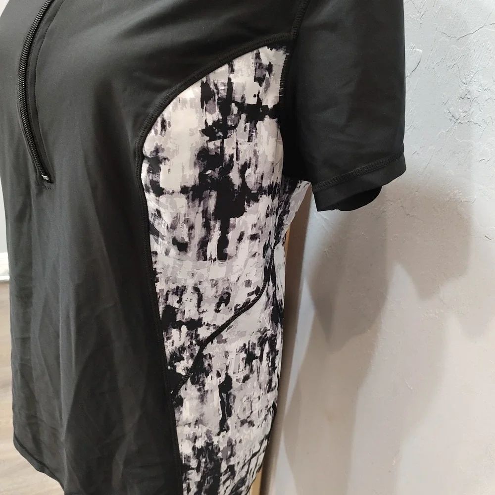 Livi Active Swim‎ Rash Guard Top Sz 18/20 Swimwear Half Zip White Gray Black